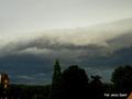 Fot. 2. Okolice Wałbrzycha. Kolejne etapy przesuwania się chmury cumulonimbus arcus rano (godz. 8:27 – 8:29) 22 sierpnia 2012 r.